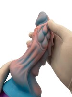 Celestial Beast Dildo – Kosmischer Riese, 22 cm, Strukturierte Oberfläche für intensive Stimulation