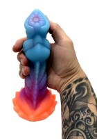 Nebula Guardian Dildo – Leuchtender Bote aus einer fernen Galaxie, 20 cm, Strukturiert und Präzise