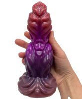 Oblivion Root Dildo – Außerirdischer Schaft in Rot & Violett, 18 cm, organische Struktur & stabile Basis