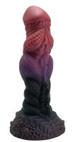 Crimson Abyss Dildo – Fantasy-Dildo mit Schuppenstruktur in Rot-Schwarz, 21 cm mit markanter Textur & mystischem Farbverlauf